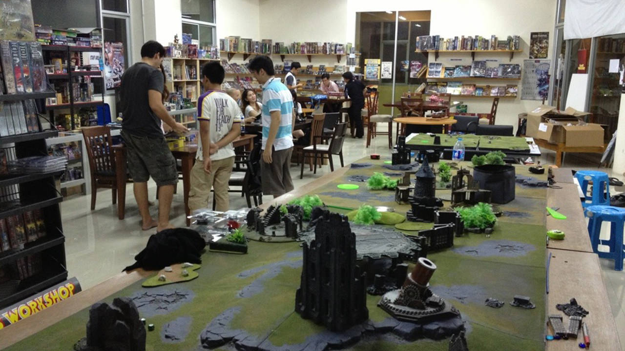 6 Bangkok Cafes to Get Your (Board) Game On - Battlefield Bangkok